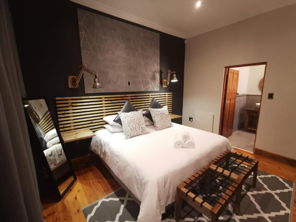 Guest Suites On Connor Bloemfontein Exteriör bild