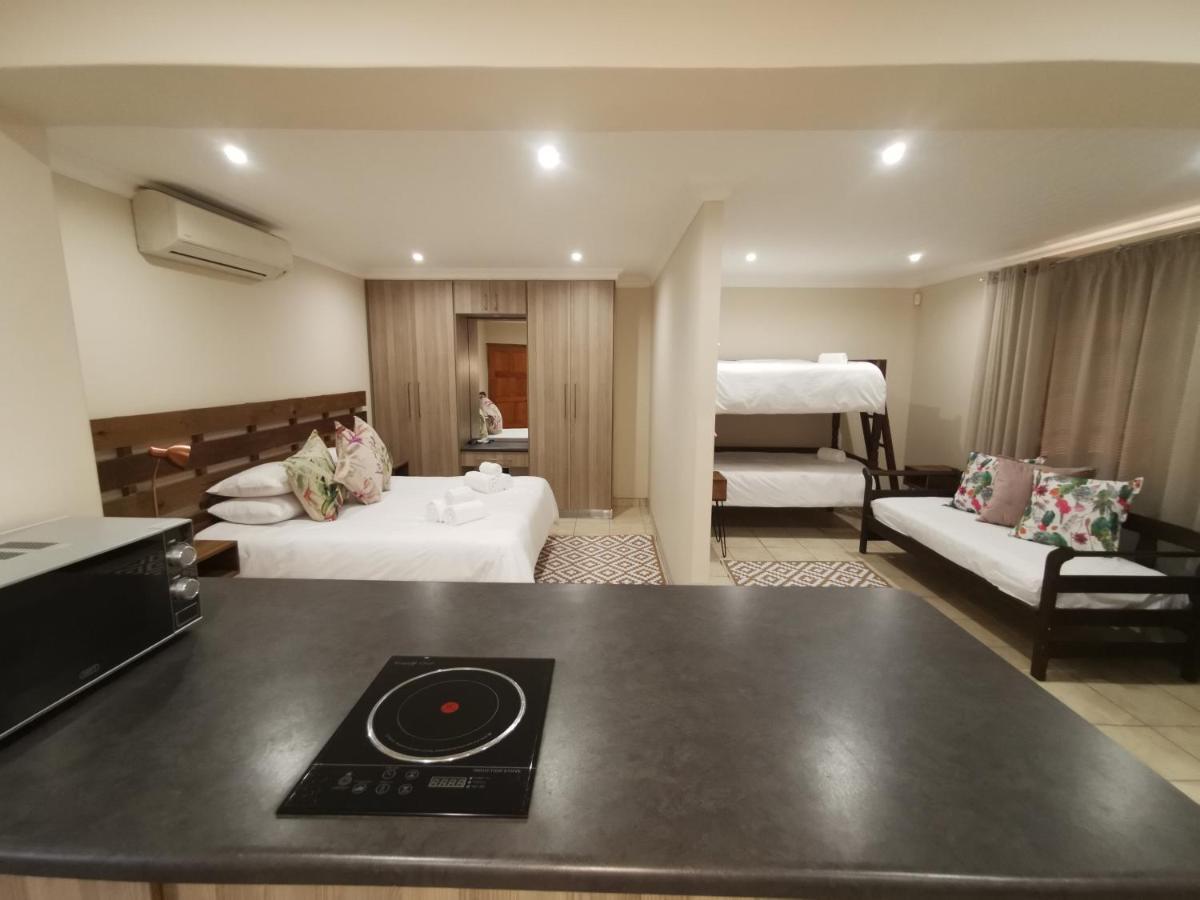 Guest Suites On Connor Bloemfontein Exteriör bild